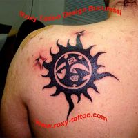 modele-tatuaje-soare-tribal