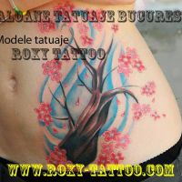 modele tatuaje flori fete japonez