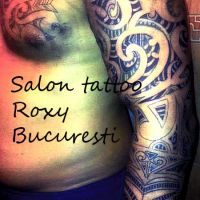 tatuaje-baieti-mana-full-sleeve-maori