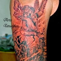 tatuaje-baieti-religios